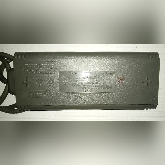 Belkin SurgeMaster II Surge Protector - Picture 6 of 6